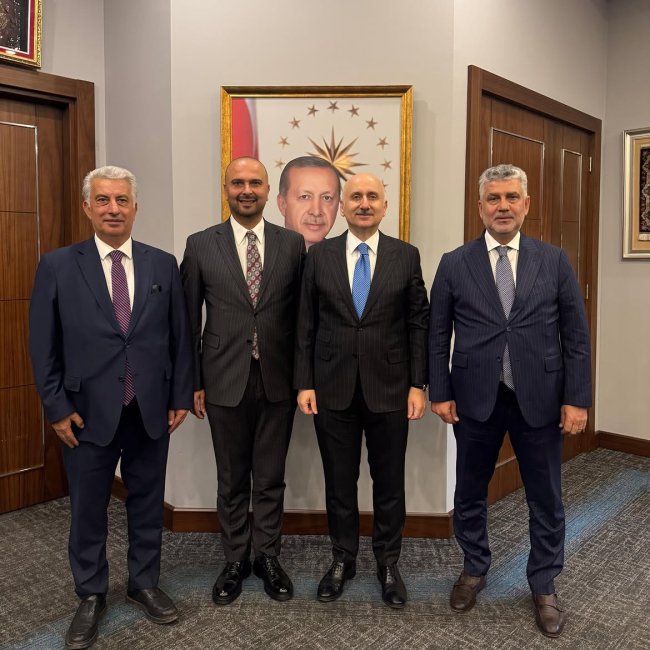 BAŞKAN'LA FOTOĞRAFLARINIZ